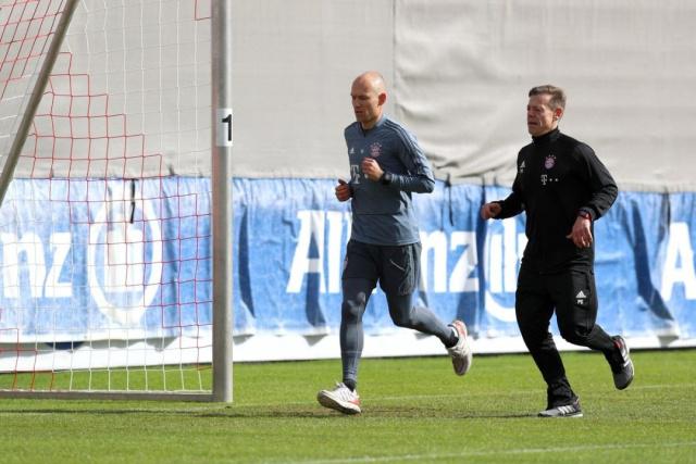 特别是在德 特别是在德